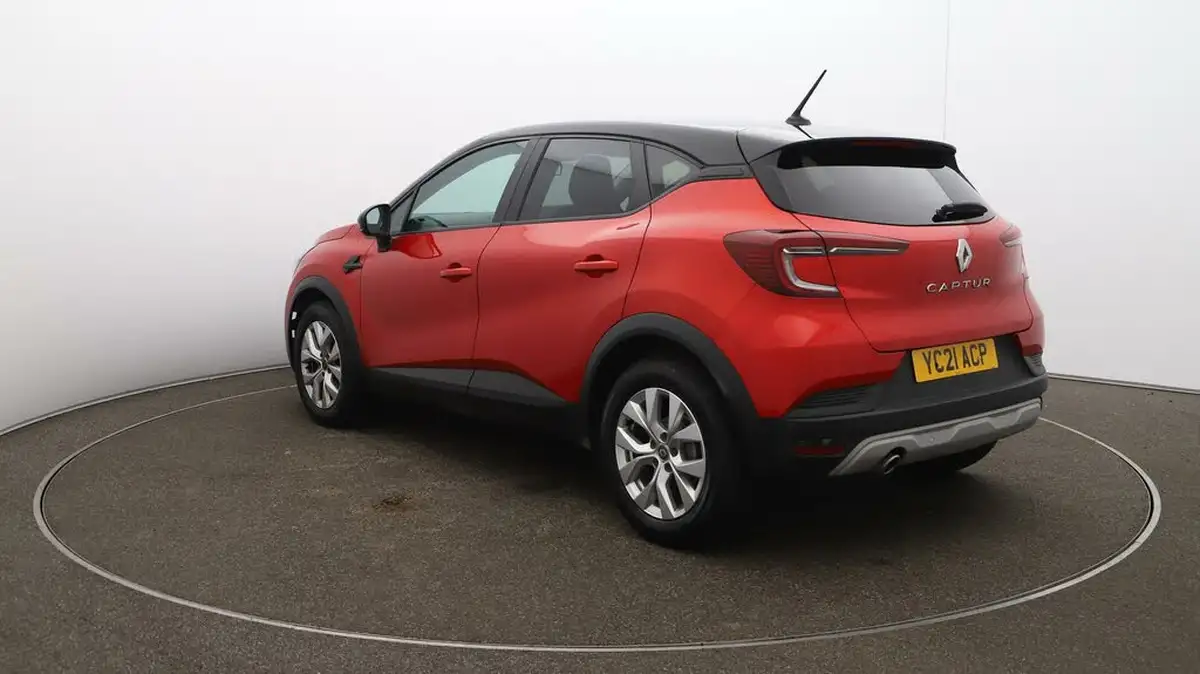 2021-renault-captur-13-tce-iconic-140ps-big-61