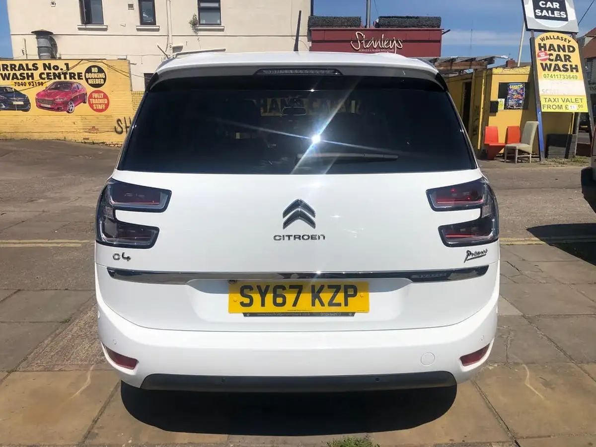 2017-citroen-grand-c4-picasso-16bluehdi-flair-big-5