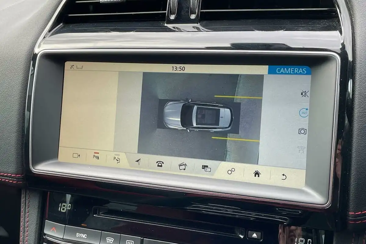 2018-jaguar-f-pace-30td-s-awd-big-20
