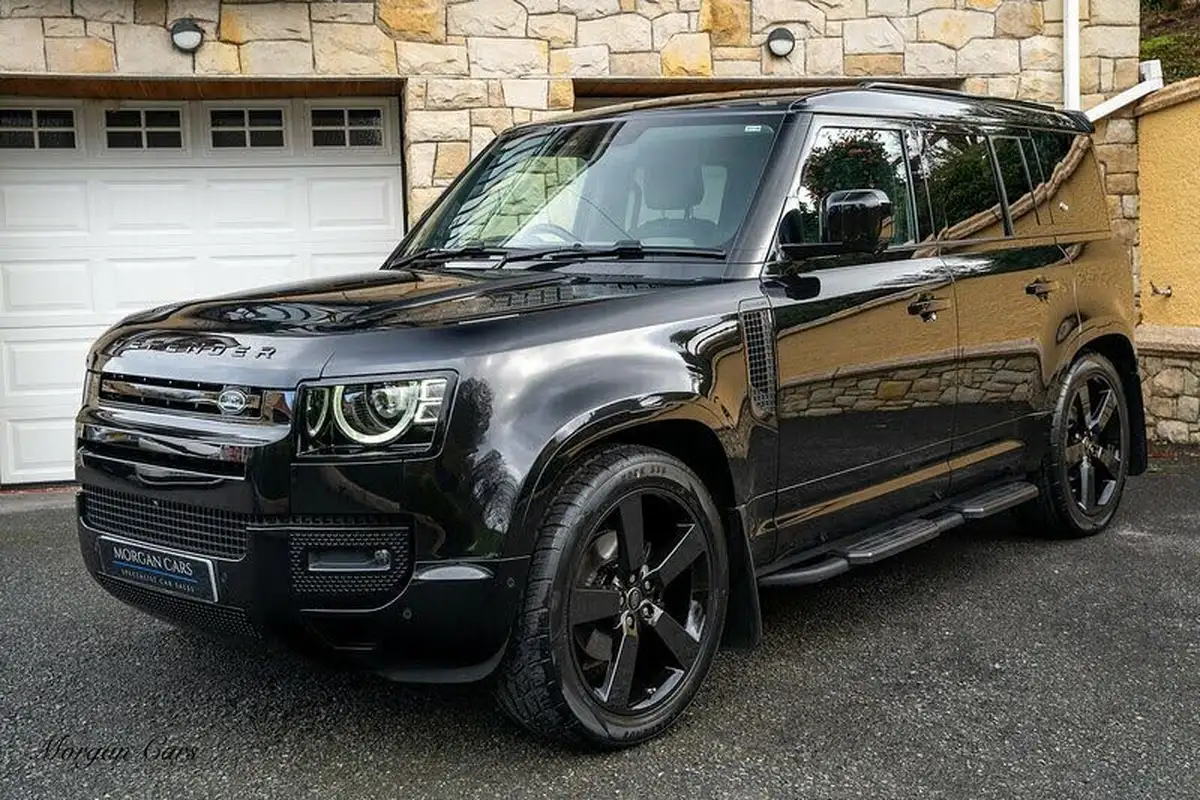 2023-land-rover-110-defender-30-d250-x-dynamic-hse-big-29