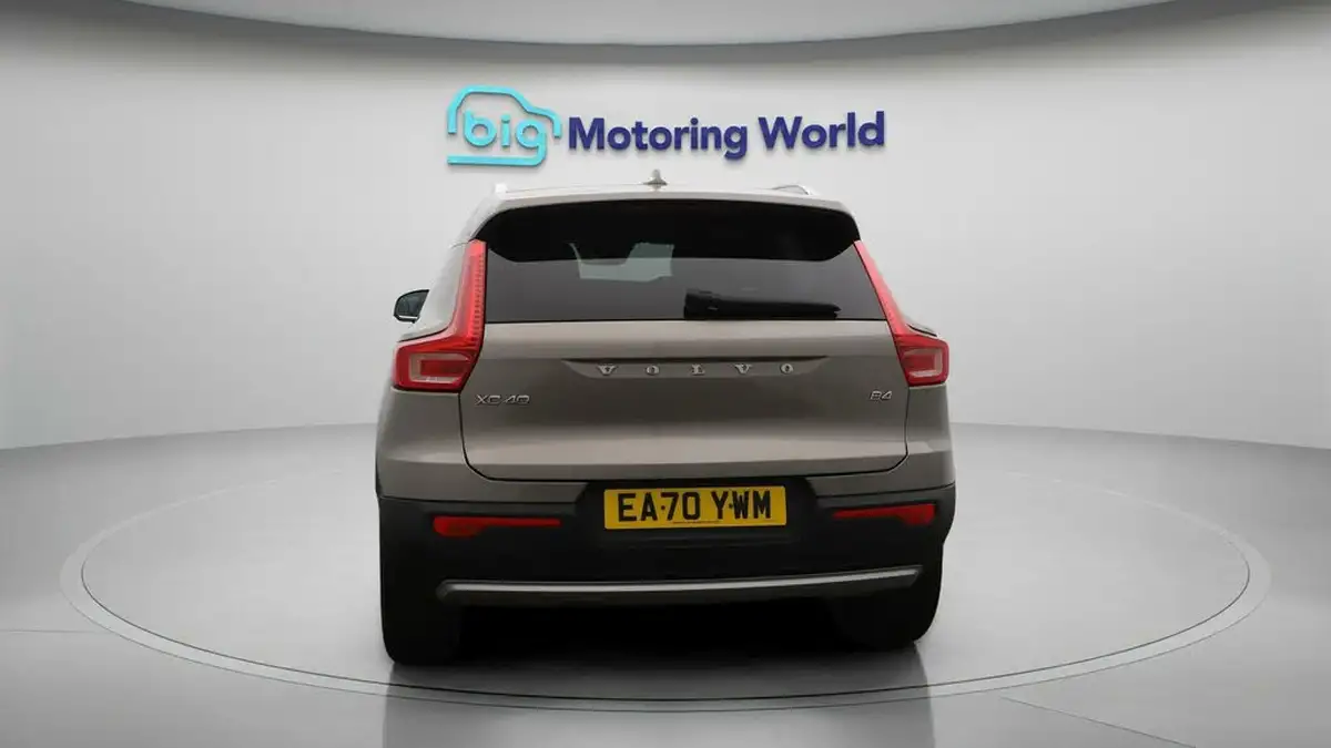 2020-volvo-xc40-20-b4-inscription-pro-big-6