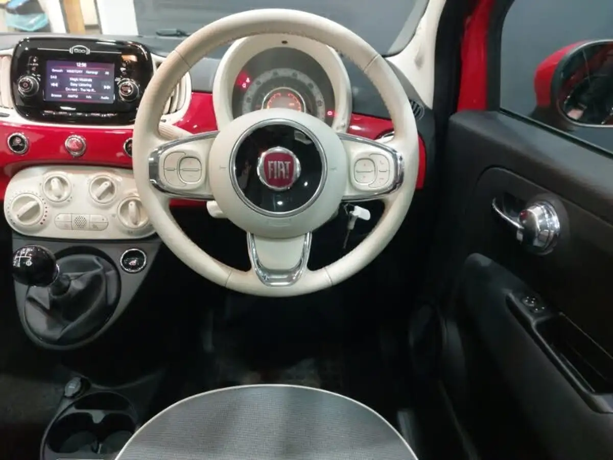 2018-fiat-500-12-lounge-big-6