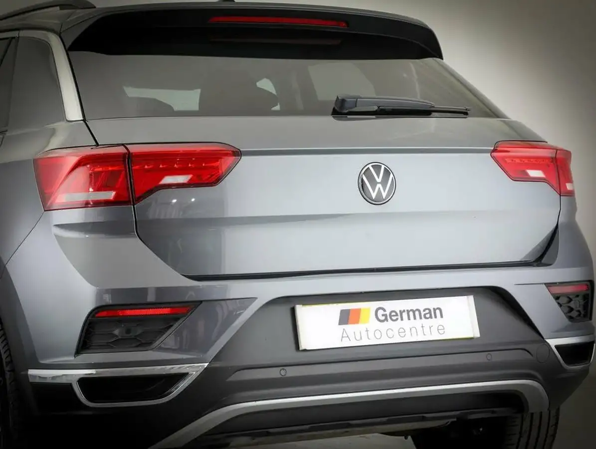 2021-volkswagen-t-roc-10-tsi-active-hatchback-5d-big-13