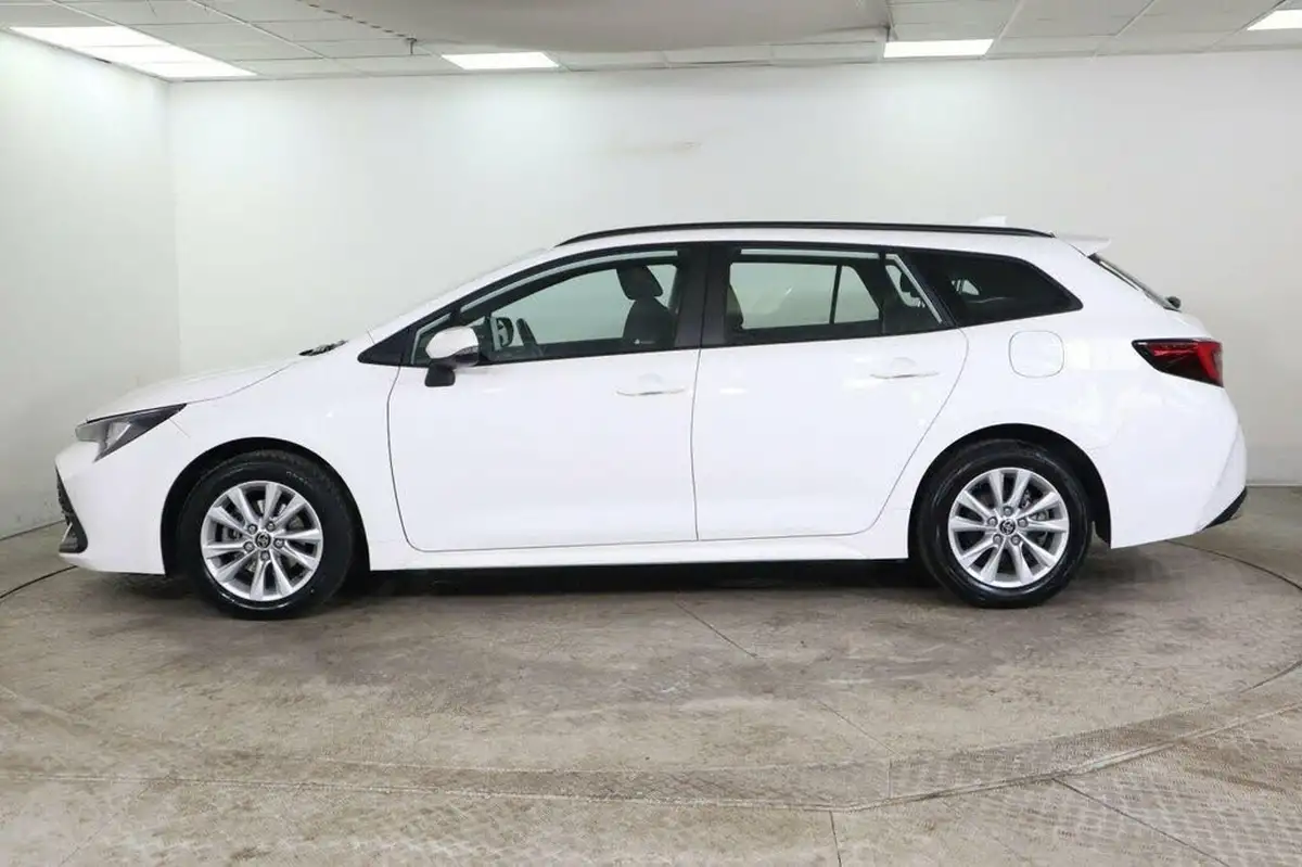 2023-toyota-corolla-18-vvt-i-icon-138bhp-touring-sports-5d-big-7