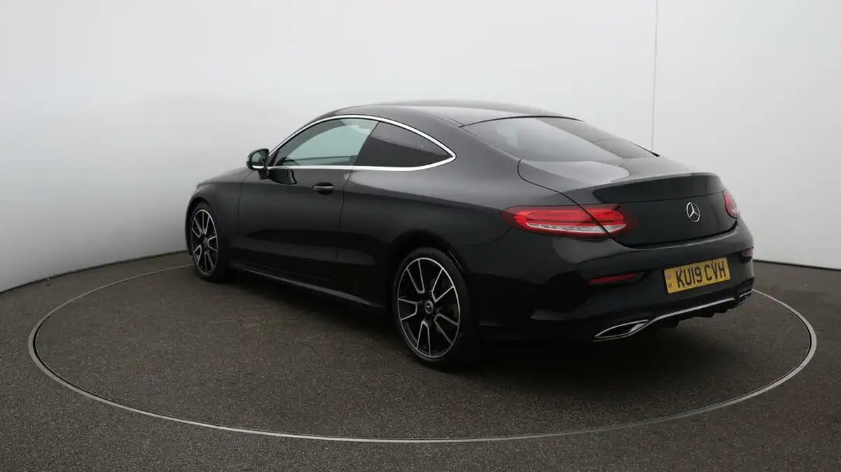 2019-mercedes-benz-c-class-20d-c300d-amg-line-244ps-premium-coupe-2d-big-60
