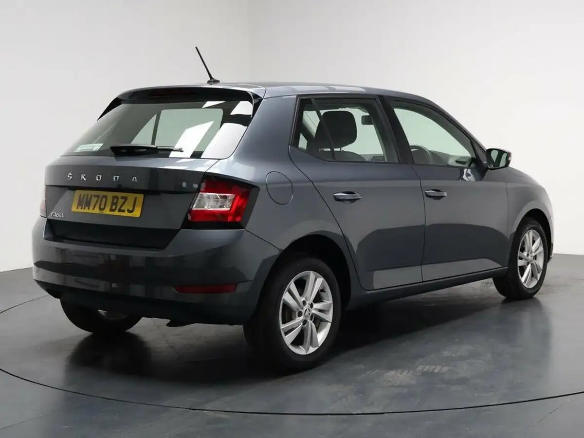 2021-skoda-fabia-10-mpi-se-big-8