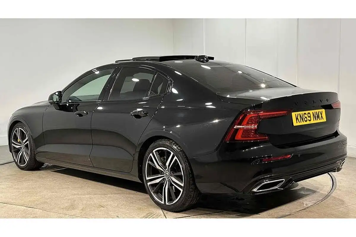 2019-volvo-s60-20-t5-r-design-plus-big-5