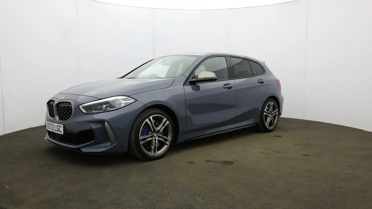 2022-bmw-1-series-20-m135i-xdrive-big-28