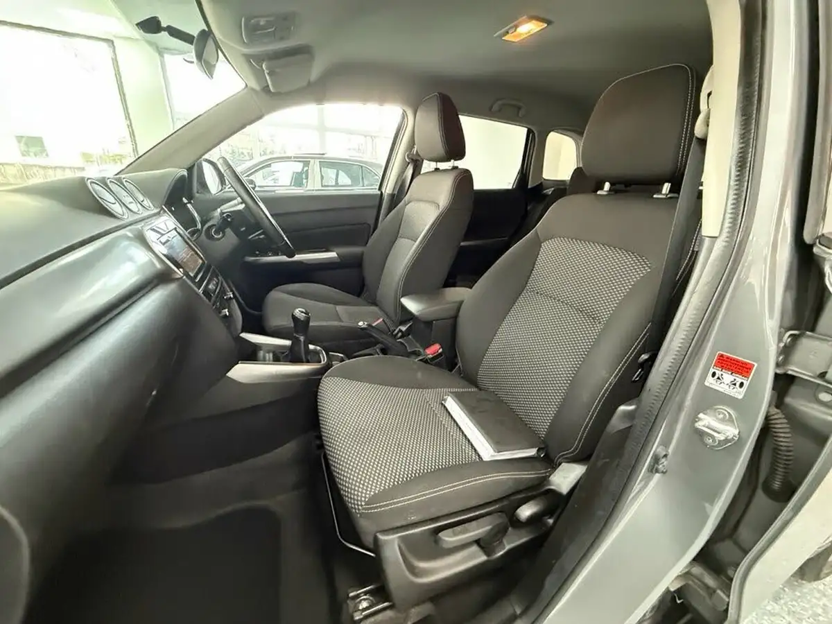 2018-suzuki-vitara-10-boosterjet-sz-t-big-16