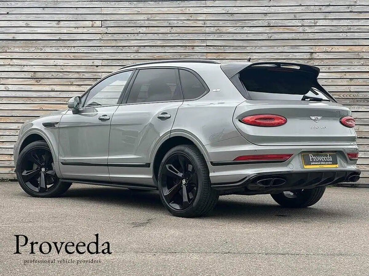 2020-bentley-bentayga-40-v8-550ps-big-2
