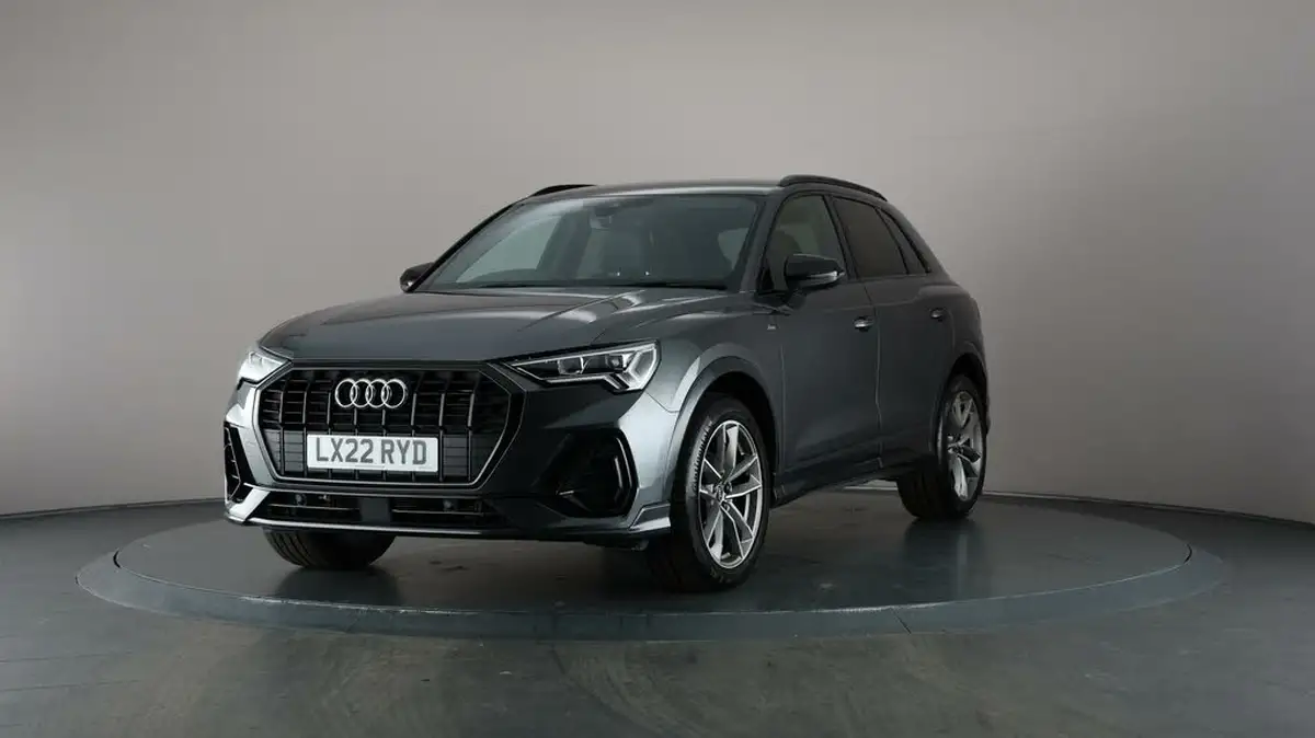2022-audi-q3-15-35-tfsi-black-edition-codcomfort-sound-pack-station-wagon-big-40