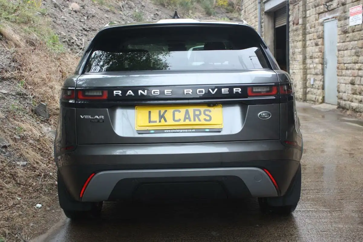 2018-land-rover-range-rover-velar-20-d240-se-ss-big-6