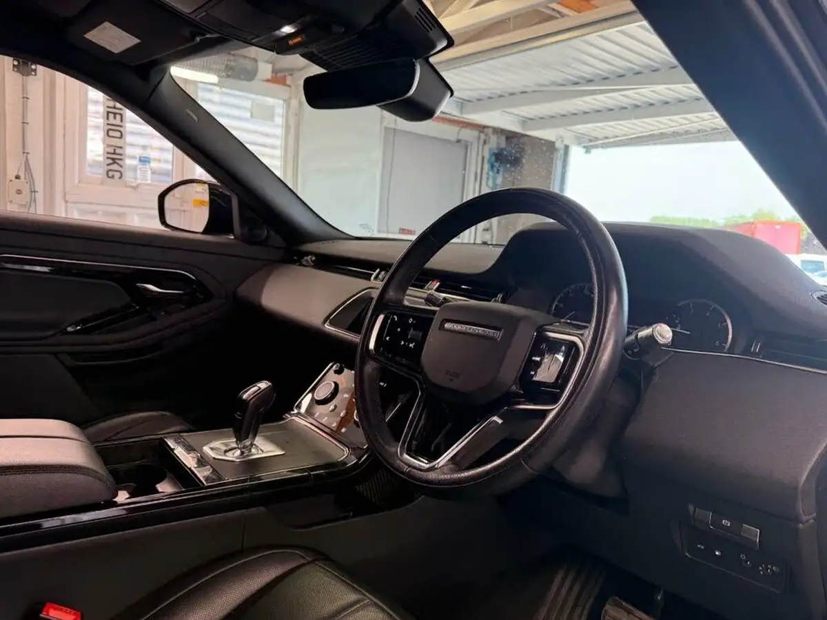 2021-land-rover-range-rover-evoque-15-p300e-r-dynamic-s-big-28