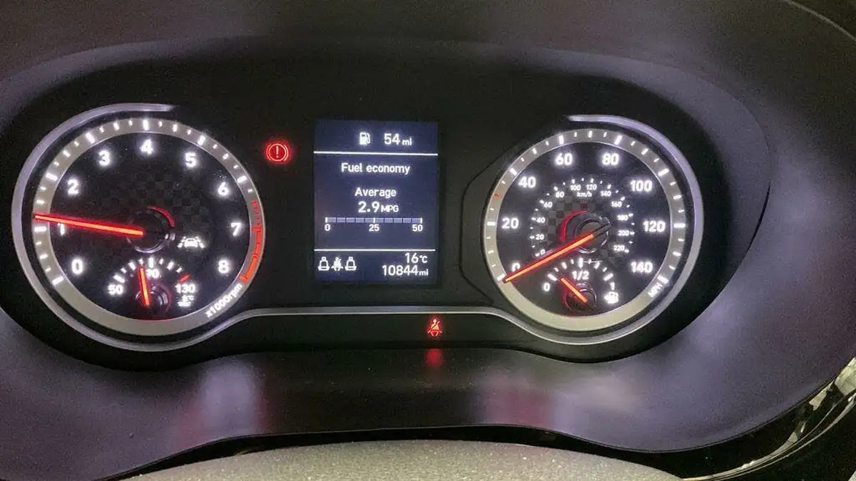 2022-hyundai-i10-10-t-gdi-n-line-big-7