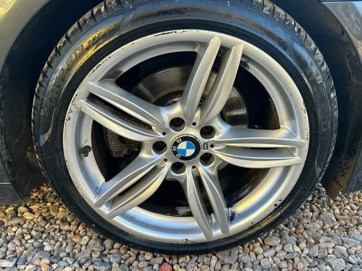 2015-bmw-5-series-20td-520d-m-sport-190bhp-touring-5d-auto-big-49