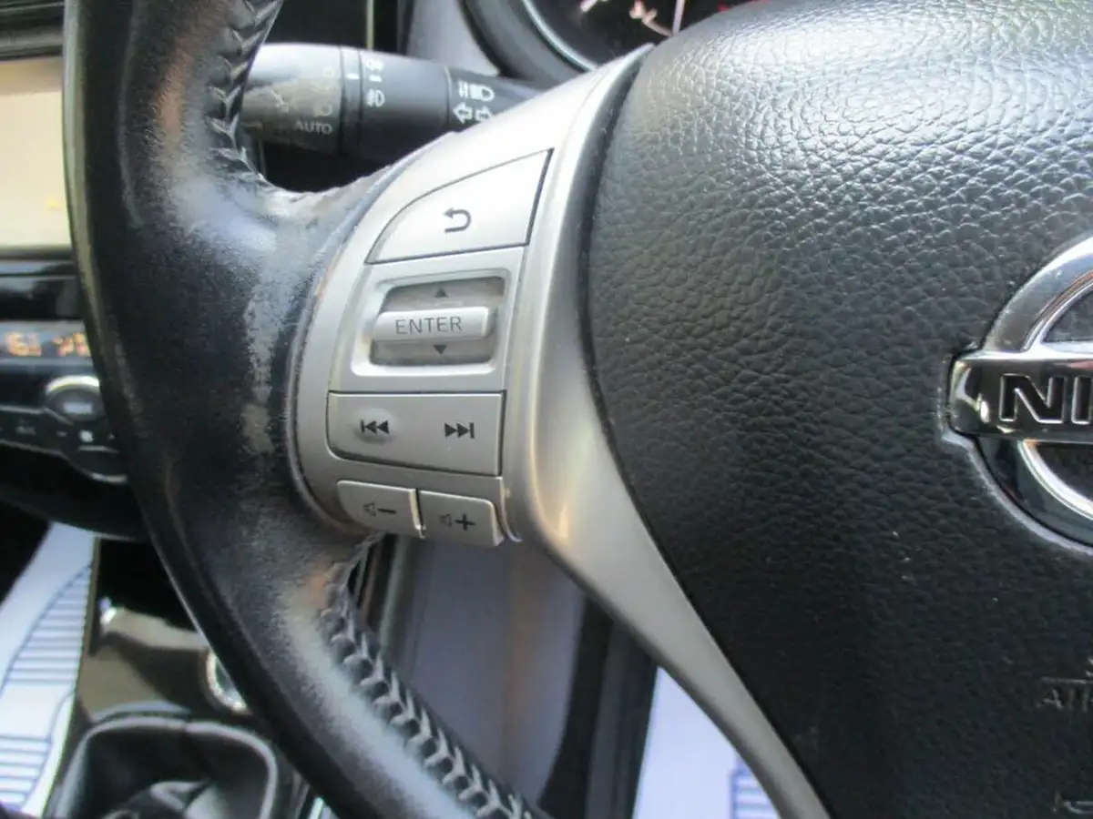 2015-nissan-pulsar-12-dig-t-n-tec-big-42