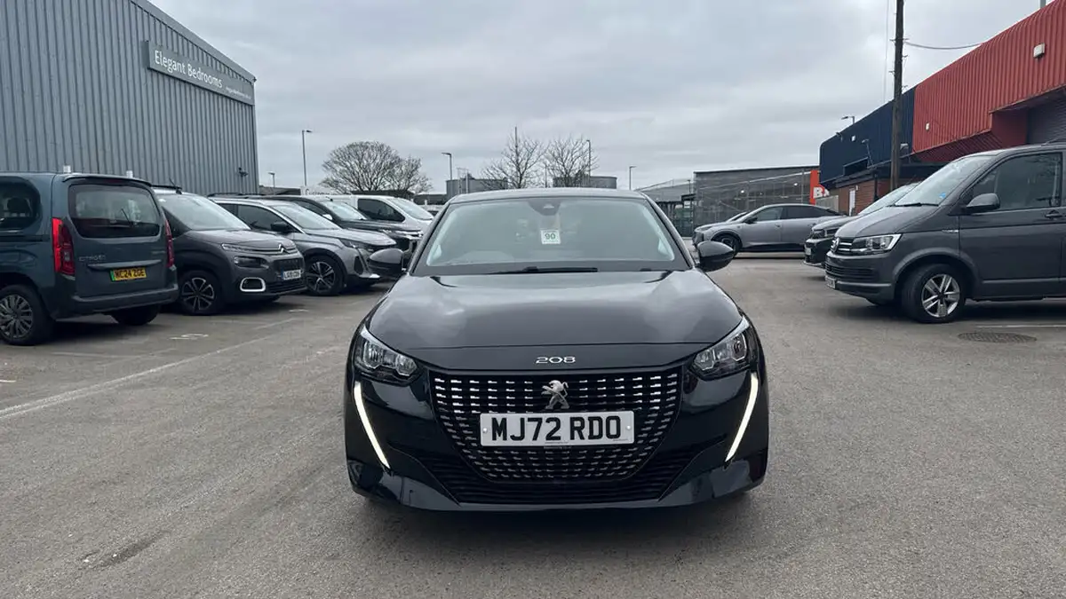 2023-peugeot-208-12-puretech-active-premium-75ps-big-7