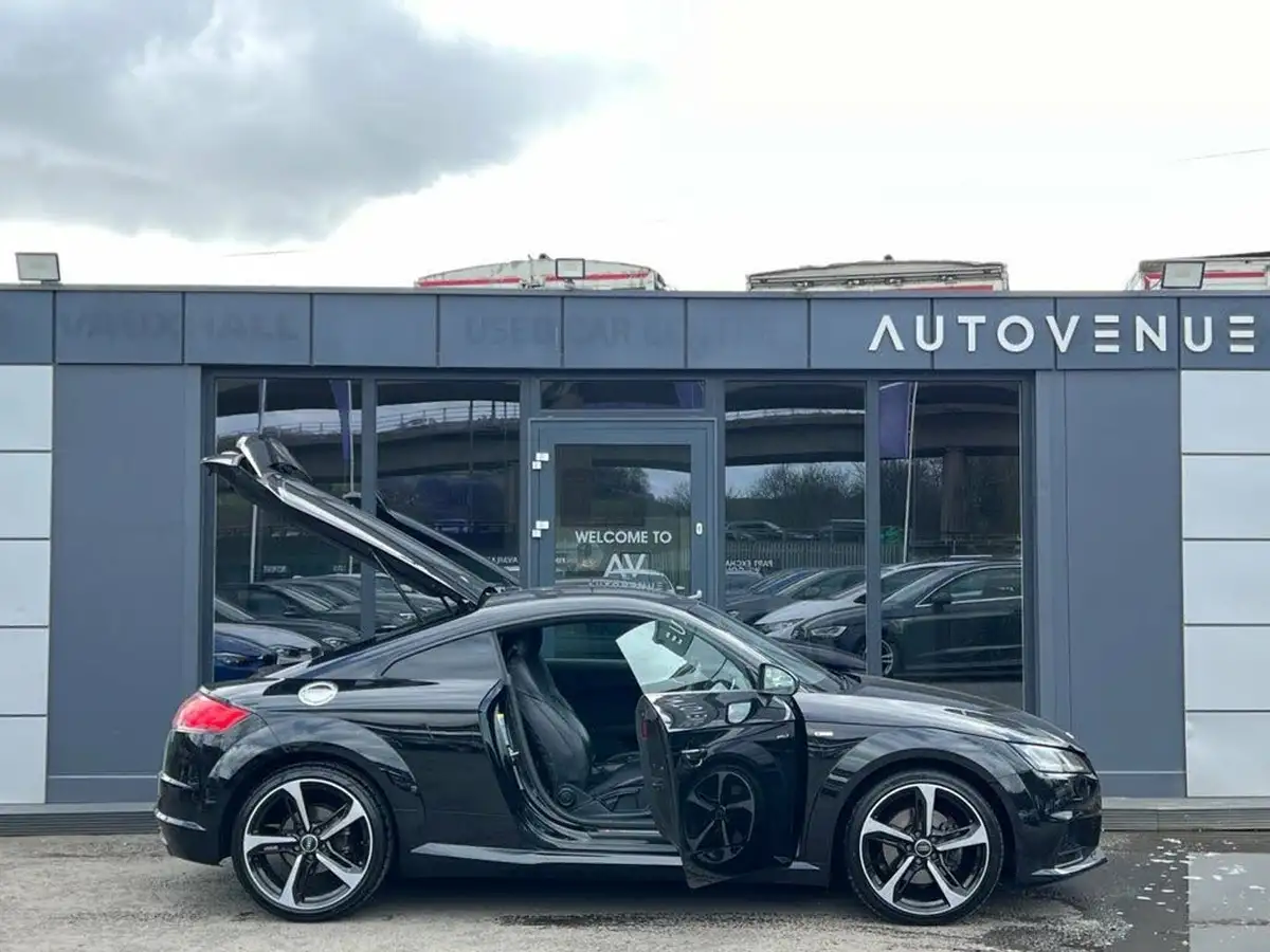 2017-audi-tt-coupe-20tdi-ultra-black-edition-big-31
