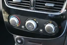2019-renault-clio-09-tce-iconic-75ps-small-29