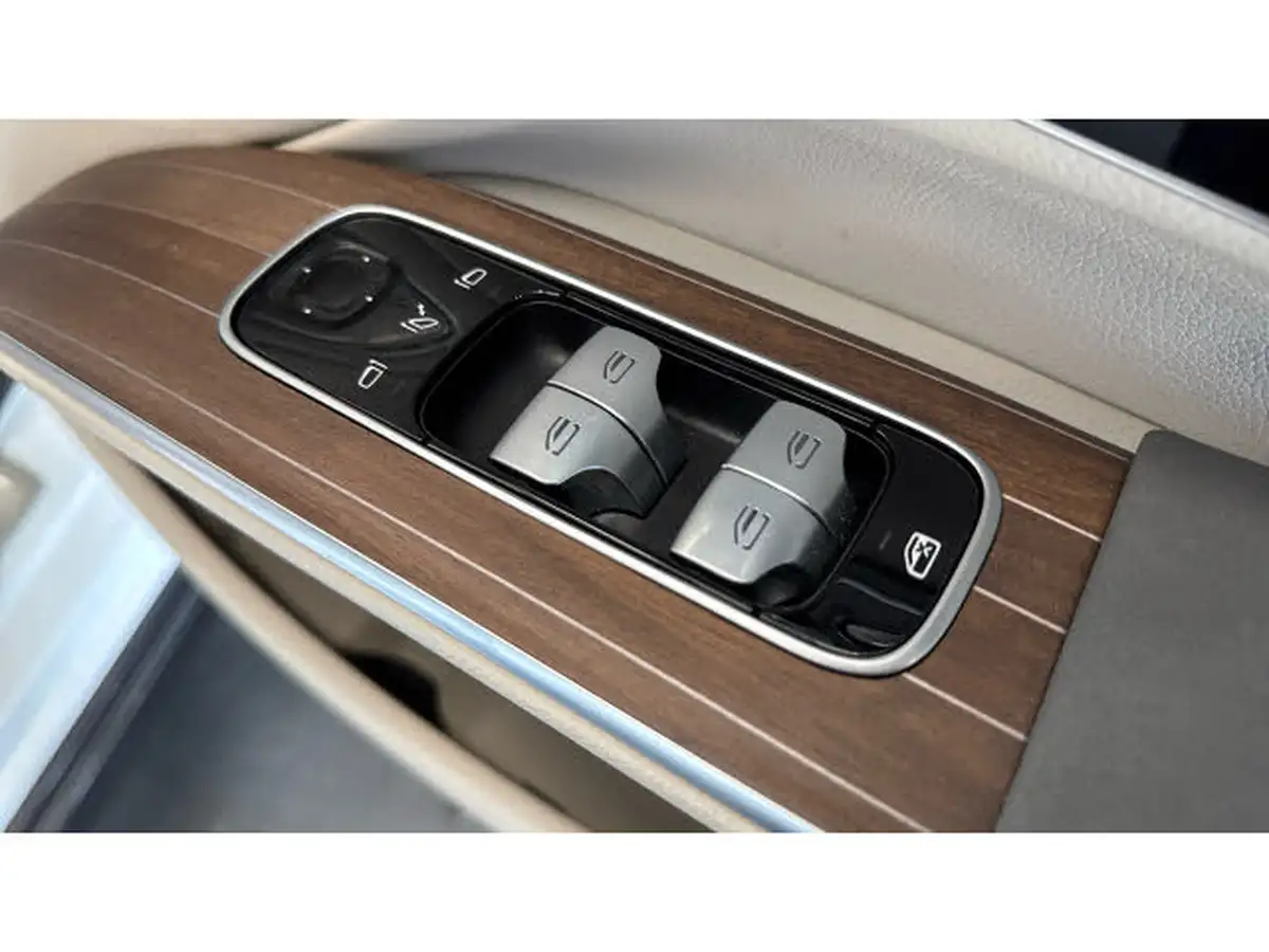 2022-mercedes-benz-eqs-e-eqs-450-exclusive-luxury-333ps-big-24