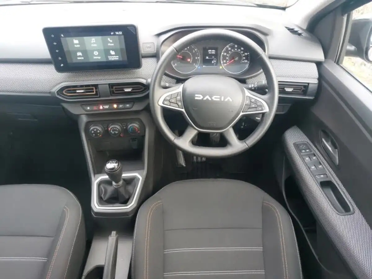 2024-dacia-sandero-stepway-10-tce-expression-90bhp-big-6