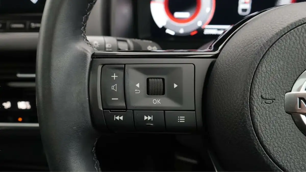 2022-nissan-qashqai-13-dig-t-n-connecta-140ps-big-23