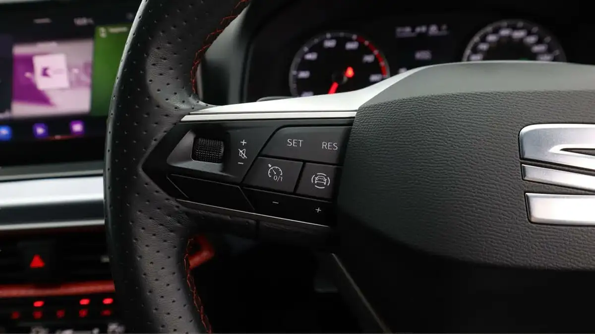 2022-seat-ibiza-10-tsi-fr-110ps-dsg-big-24