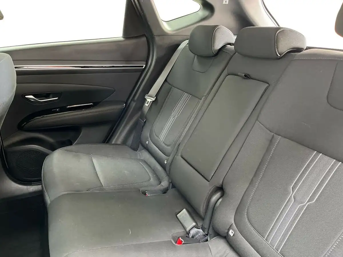 2022-hyundai-tucson-16-t-gdi-premium-150ps-48-volt-mhev-dct-big-8
