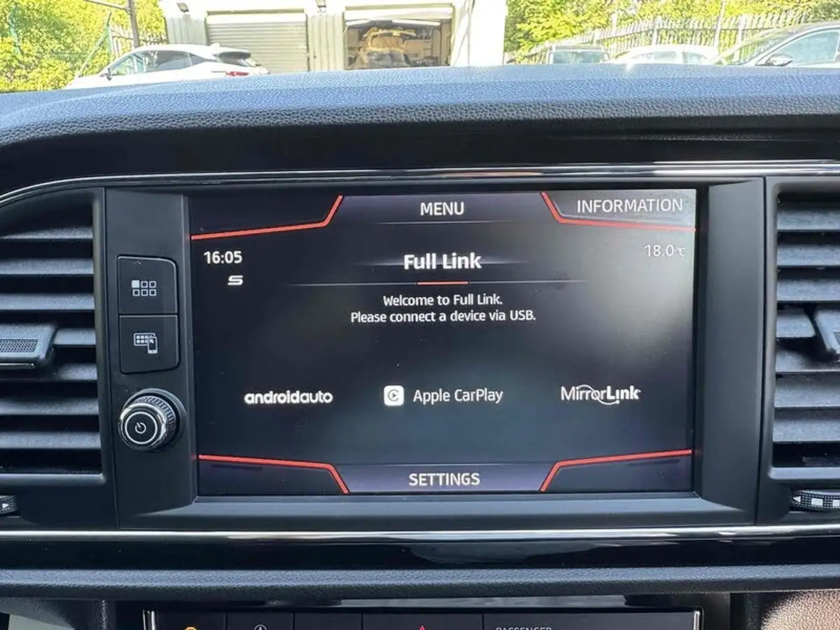 2020-seat-leon-20tdi-fr-black-edition-estate-dsg-big-21