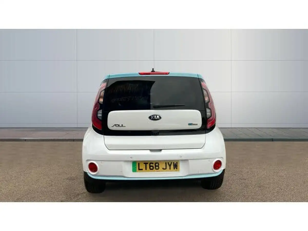2018-kia-soul-ev-ev-big-5