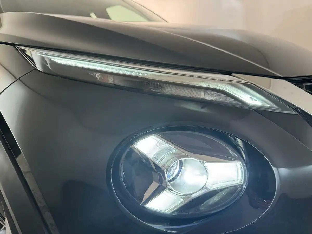 2022-nissan-juke-10-dig-t-acenta-big-30
