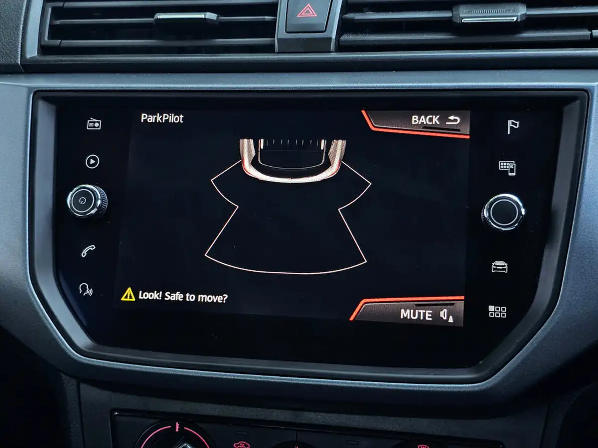 2020-seat-arona-big-6