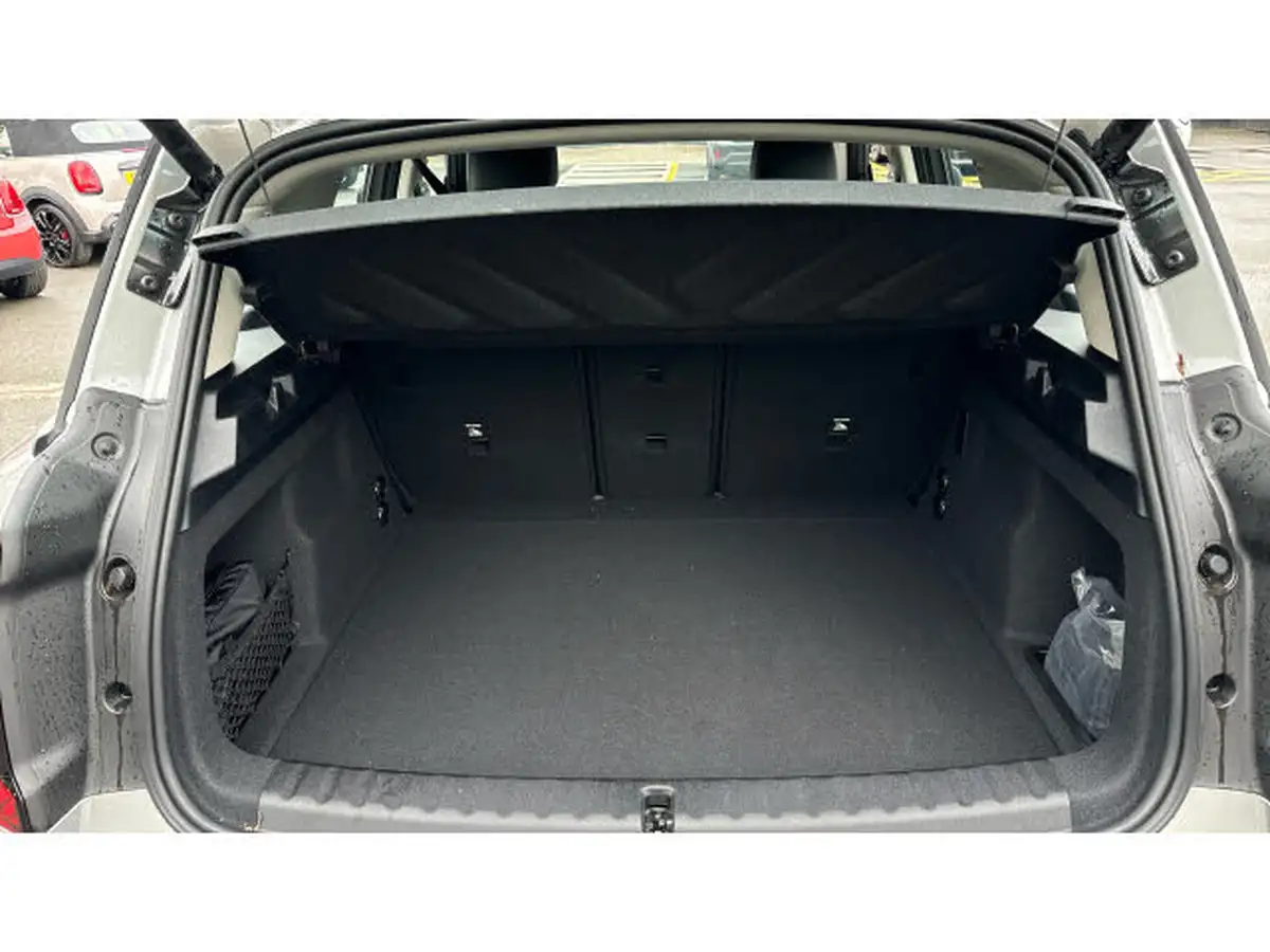 2024-mini-countryman-e-cooper-se-classic-big-12
