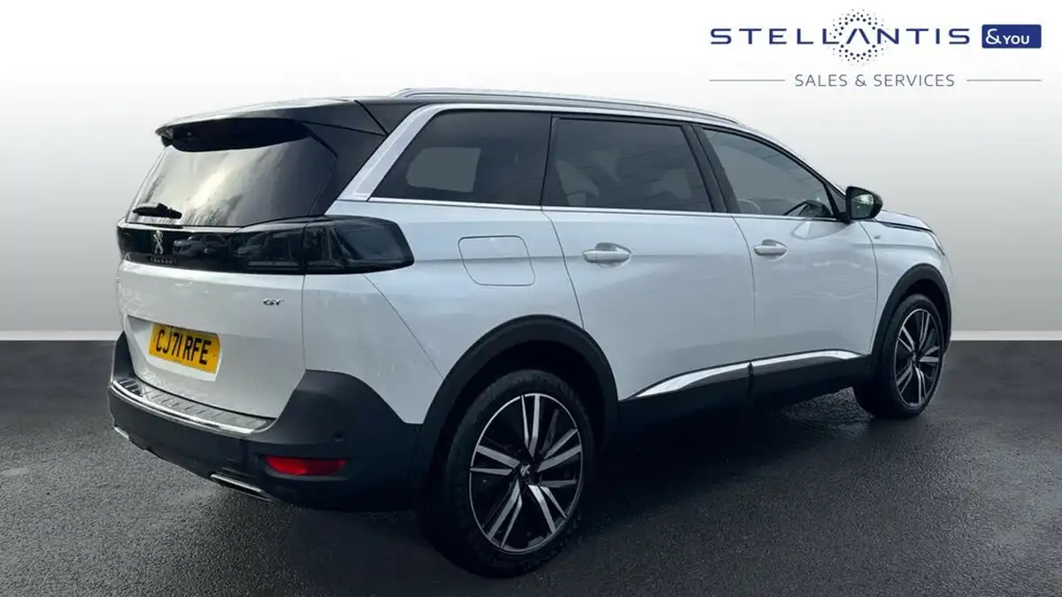 2021-peugeot-5008-suv-12-puretech-gt-premium-big-2