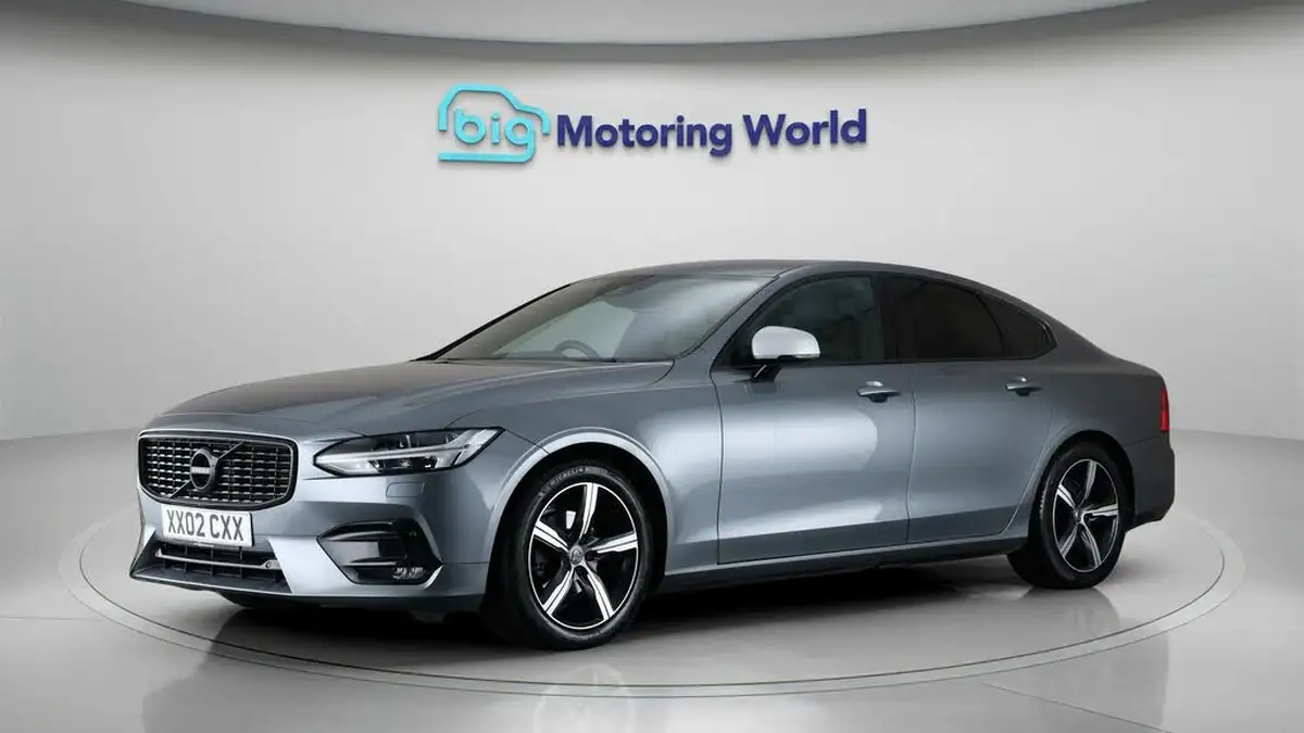 2018-volvo-s90-20td-d4-r-design-big-3