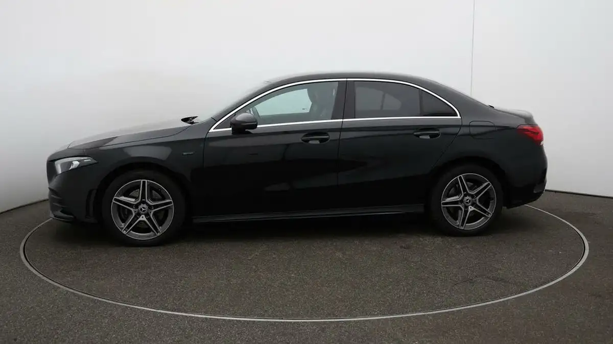 2021-mercedes-benz-a-class-13-a250e-amg-line-saloon-4d-big-56