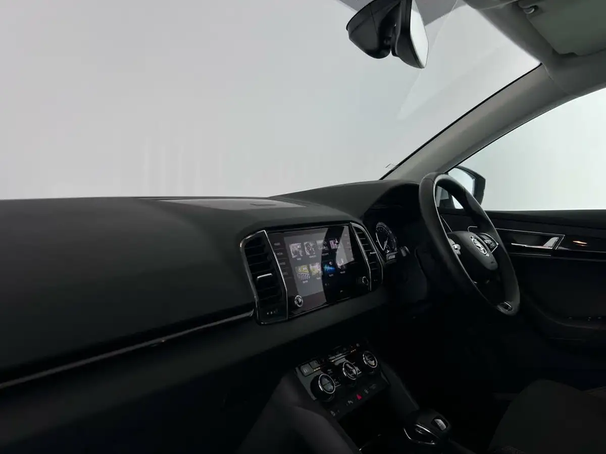 2021-skoda-karoq-15-tsi-se-l-dsg-big-12