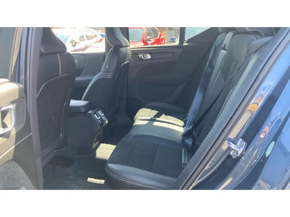 2021-volvo-xc40-15-t3-r-design-161bhp-auto-big-15