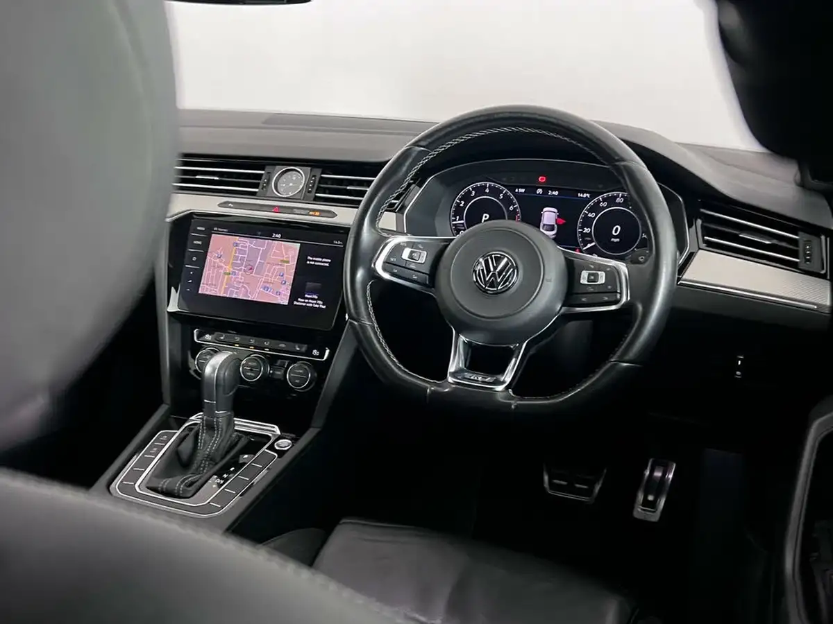 2018-volkswagen-arteon-20-tsi-r-line-190ps-ss-big-18