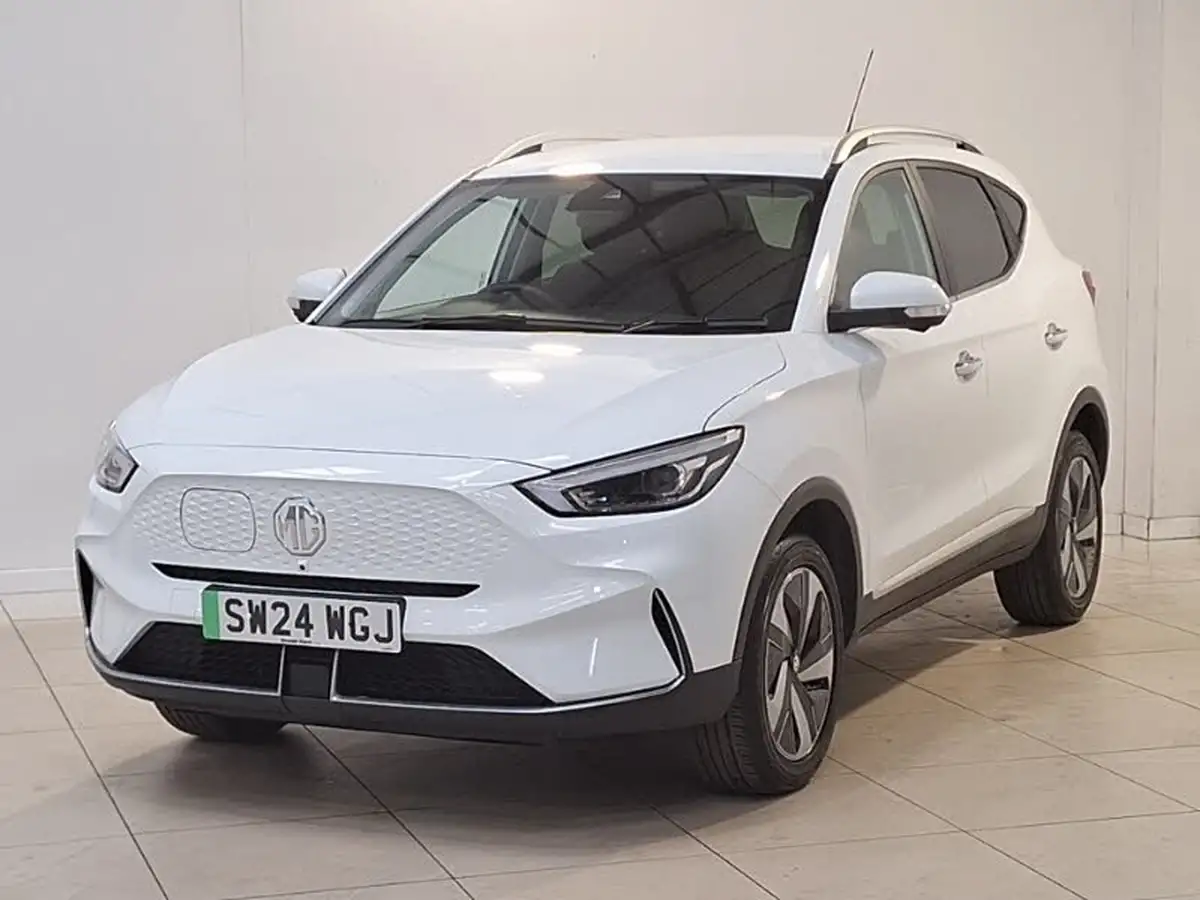 2024-mg-zs-suv-e-trophy-connect-ev-176ps-big-12