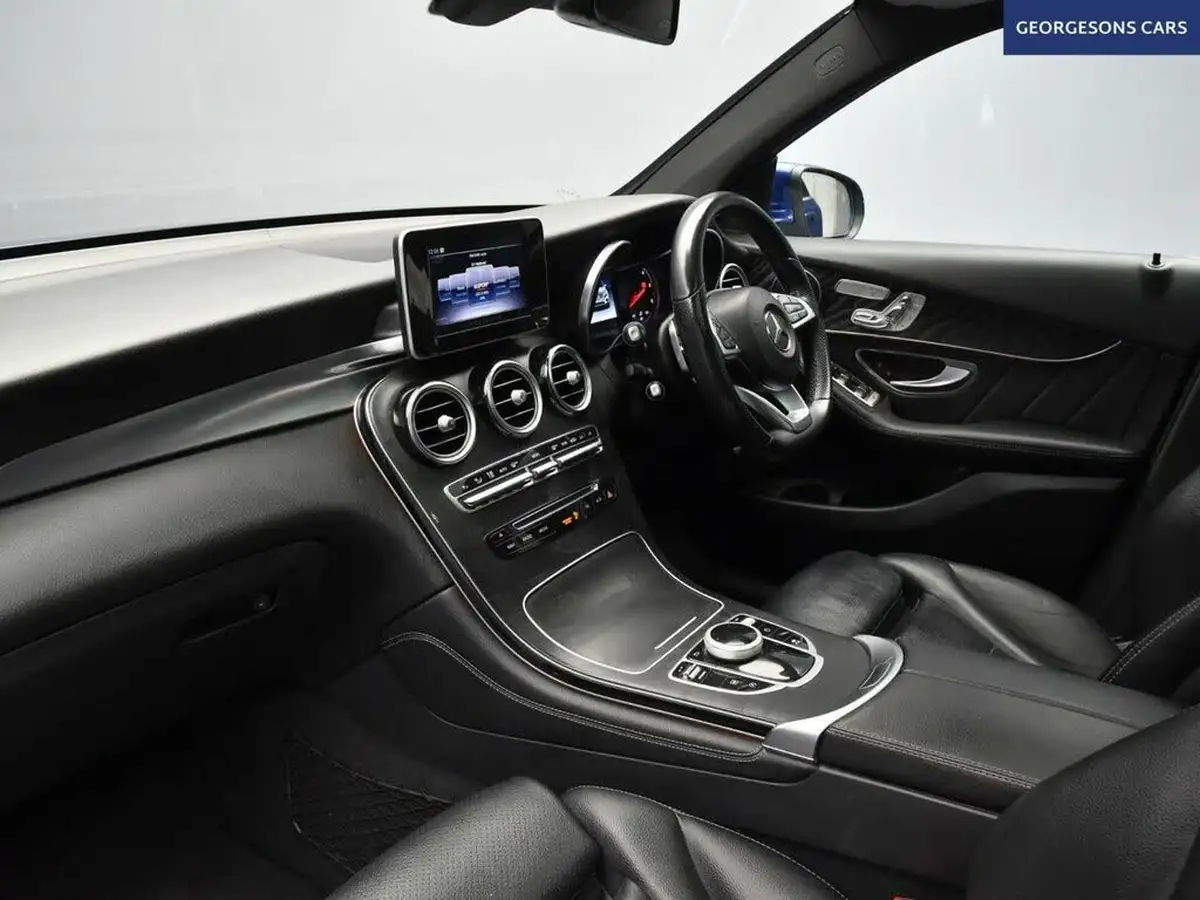 2018-mercedes-benz-glc-class-21d-glc250d-amg-line-premiumss-station-wagon-5d-big-15