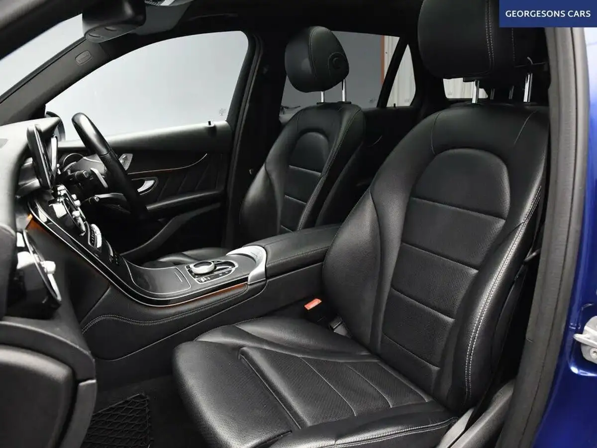 2018-mercedes-benz-glc-class-21d-glc250d-amg-line-premiumss-station-wagon-5d-big-19