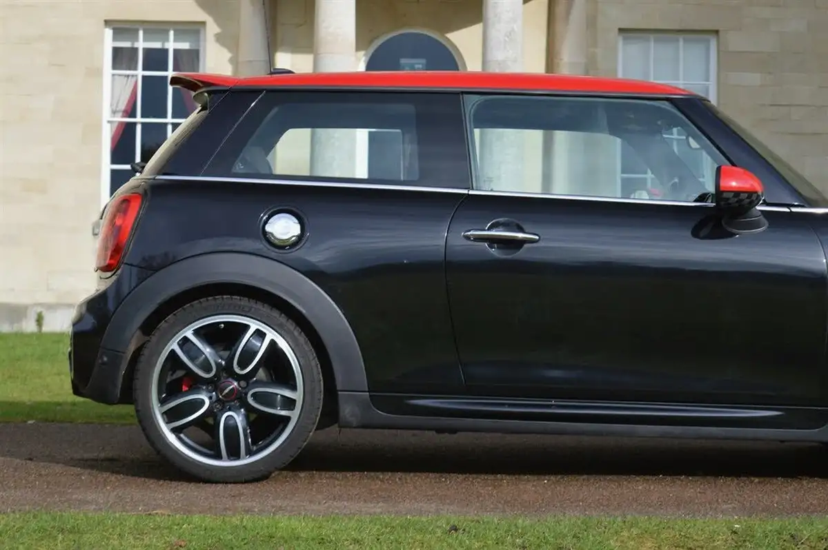 2015-mini-cooper-20-cooper-jcw-ss-sport-auto-big-11