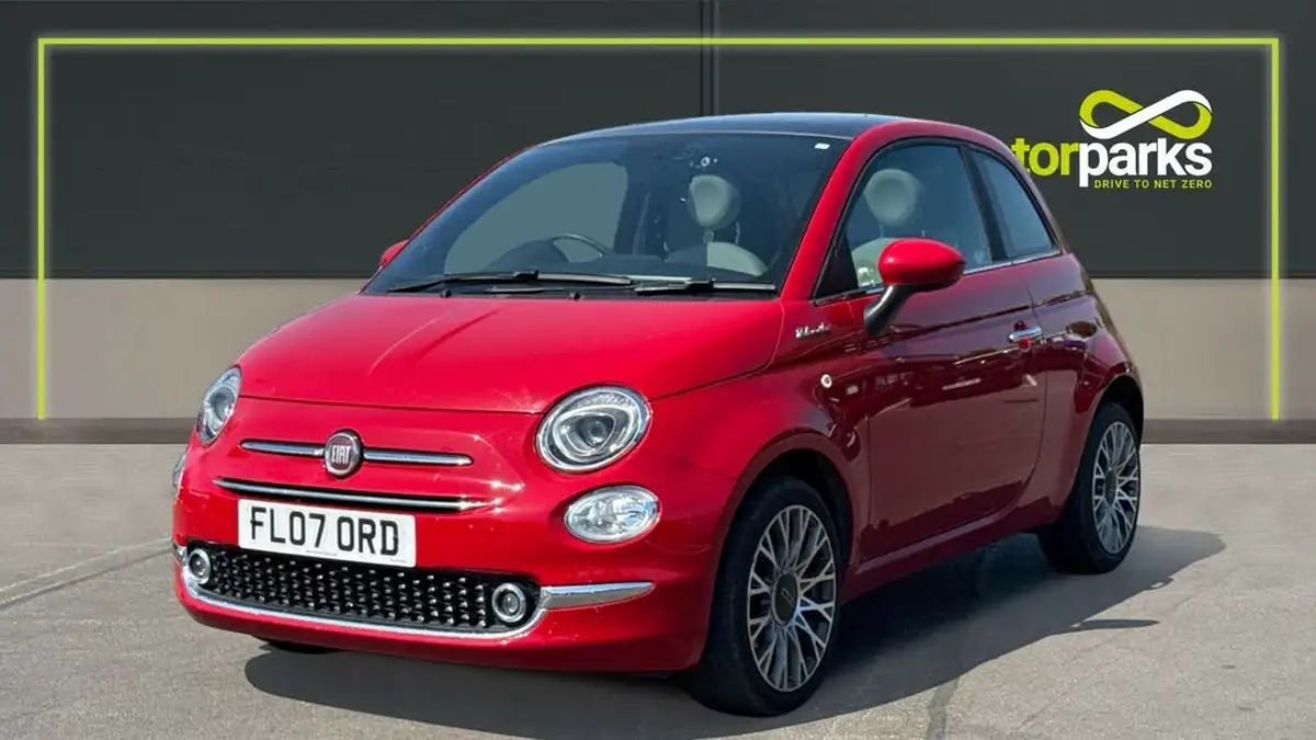 2022-fiat-500-10-dolcevita-big-6