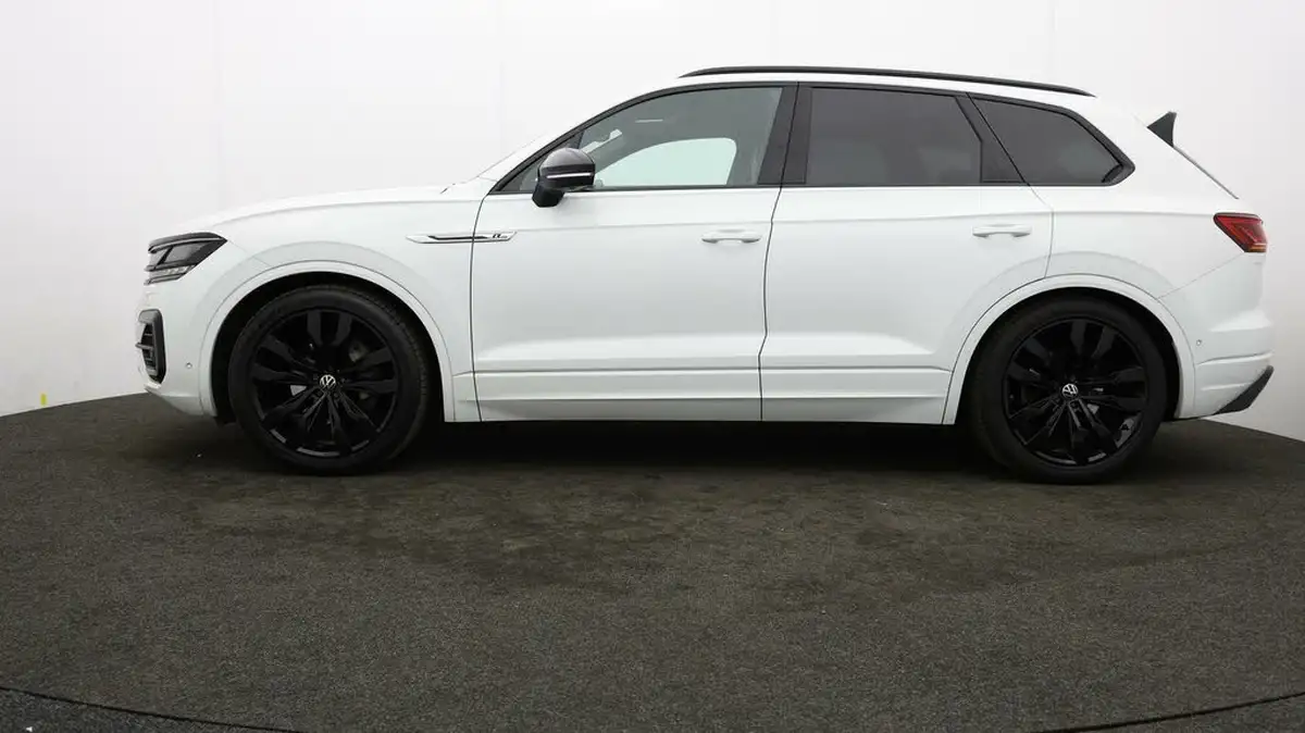 2021-volkswagen-touareg-30tdi-black-edition-286ps-big-3