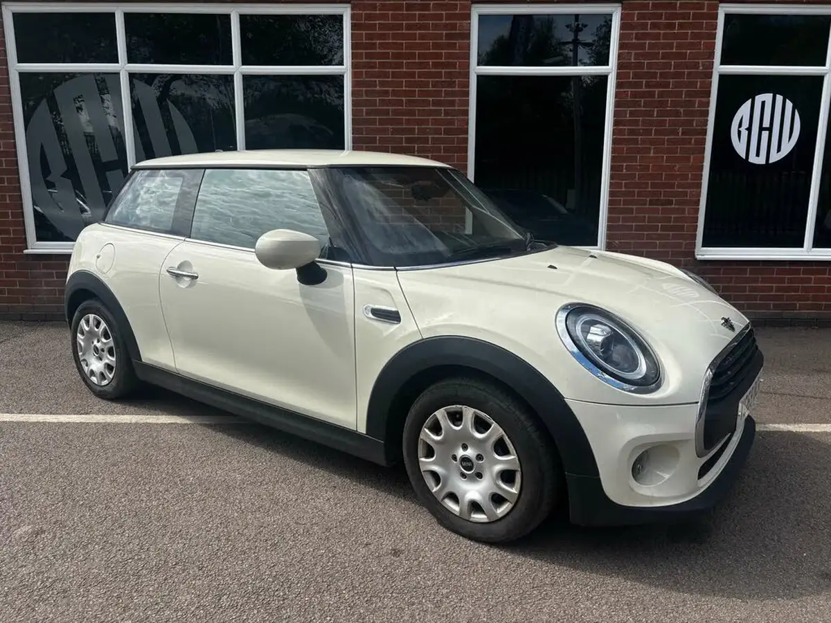 2019-mini-cooper-15-one-classic-101bhp-3d-big-0