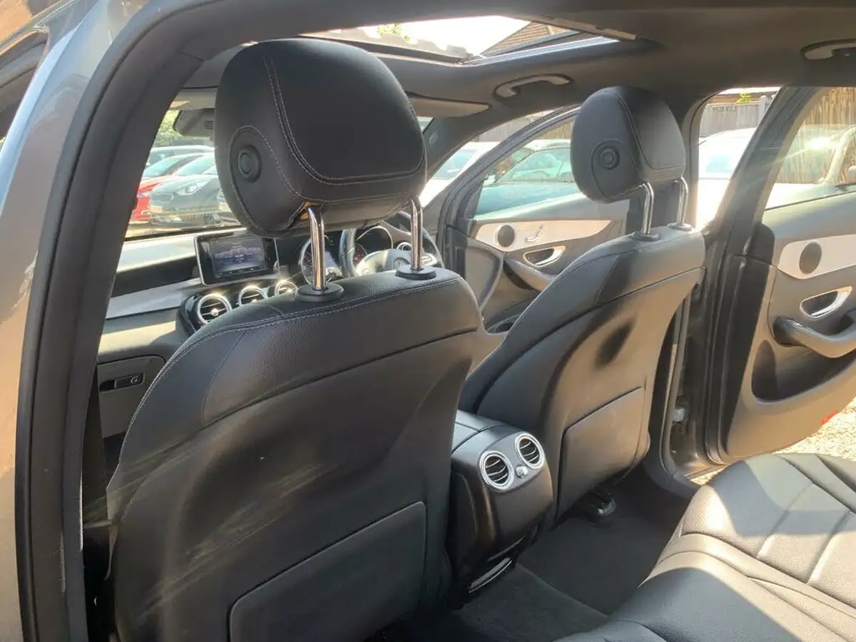 2017-mercedes-benz-glc-class-21d-glc250d-amg-line-premiumss-coupe-4d-big-37