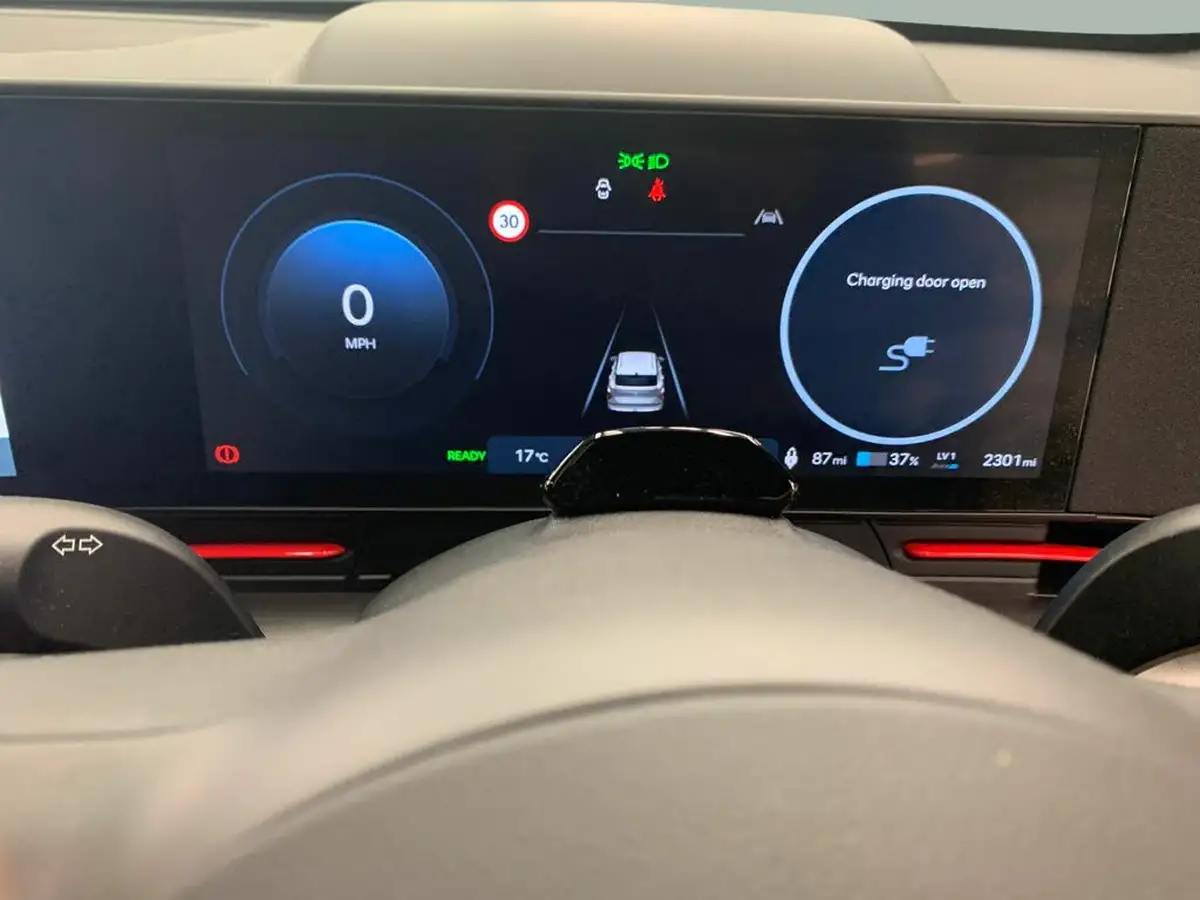 2024-hyundai-kona-e-n-line-s-big-23