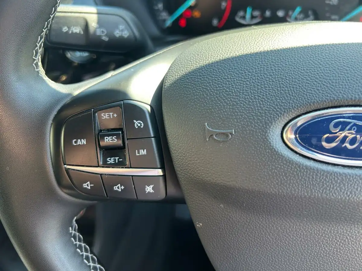 2021-ford-fiesta-10t-active-x-edition-125ps-hybrid-mhev-big-10