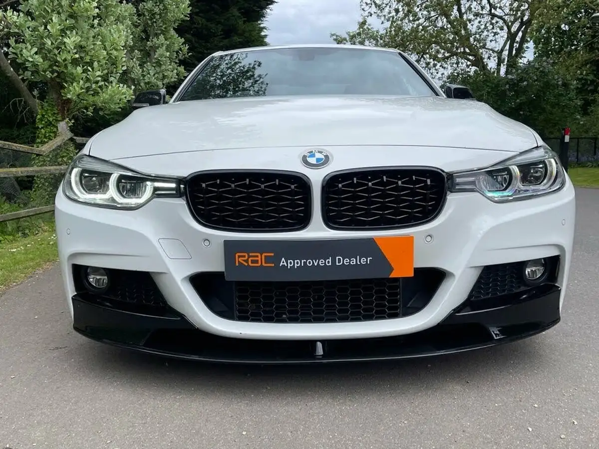 2017-bmw-3-series-20-330i-m-sport-saloon-4d-auto-big-15